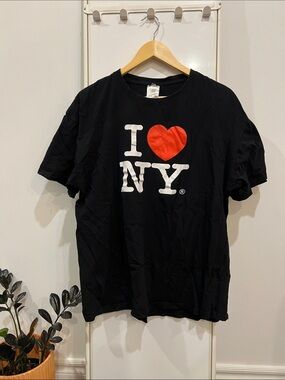 I ❤️ NY Classic Graphic Tee